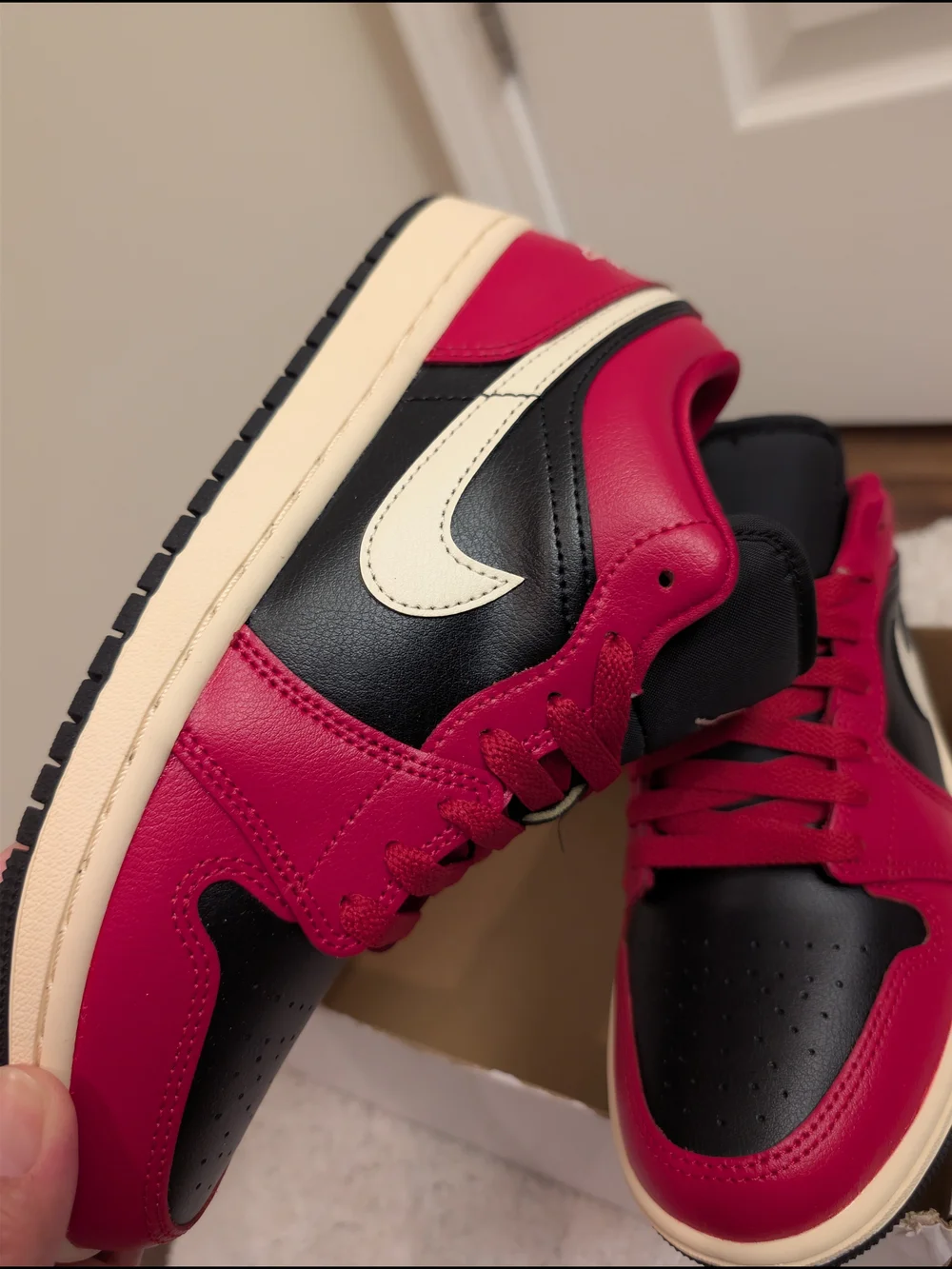 Women Air Jordan 1 Low  Black And Red